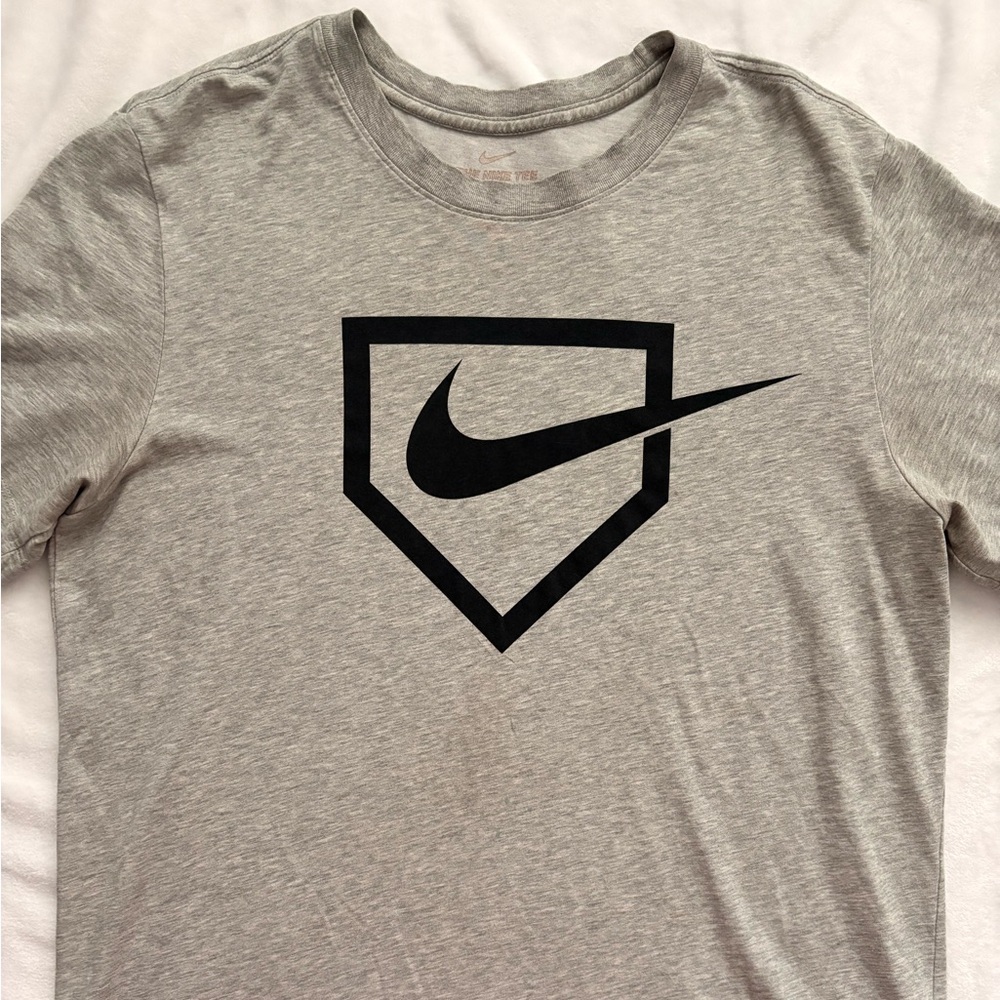 Nike Dri-FIT Baseball Shield Diamond Swoosh Tee Gray Athletic Size Large